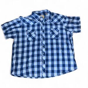 Wrangler Men's Blue and White Shirt